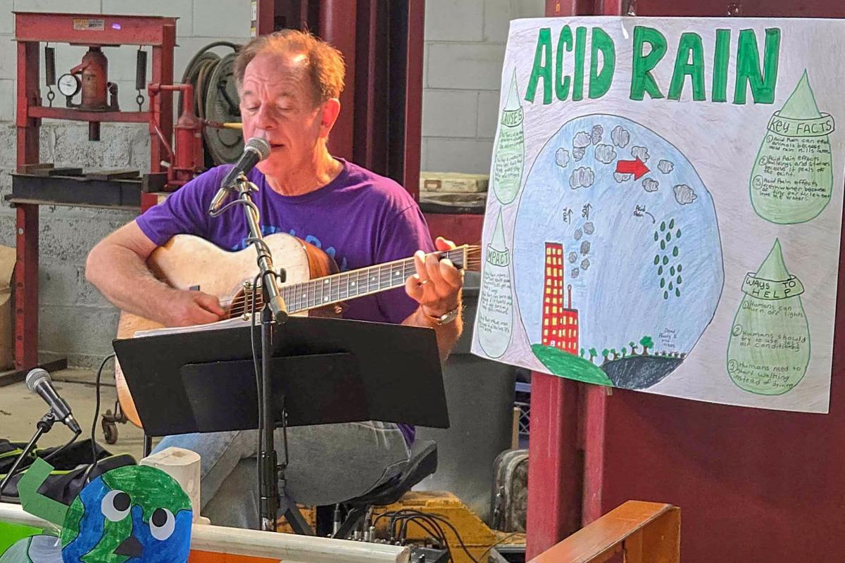 Mark Rust Singing 