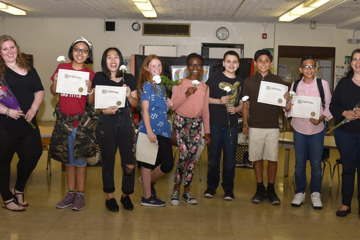 Acting Grades 6-12 - Group Photo/End of Year Awards