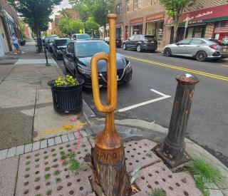 Musical Horn on Main & Grove Streets